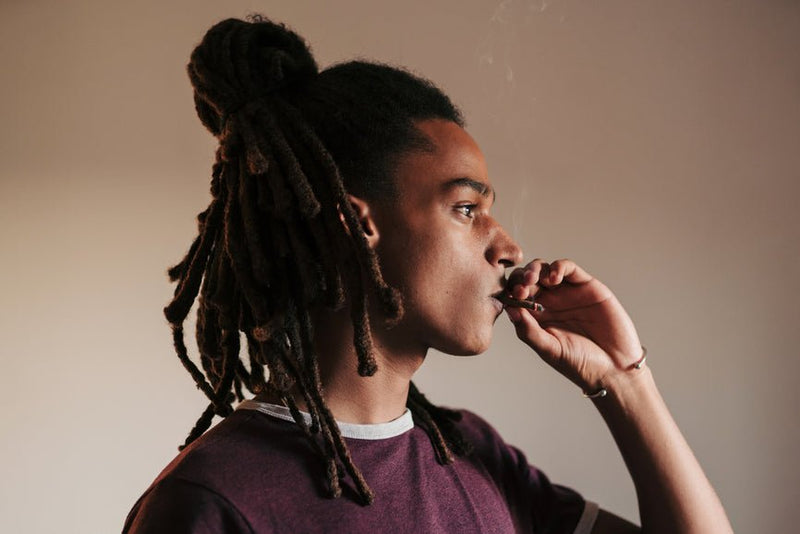 Top 5 Ways to Smoke THCA Flower - Secret Nature